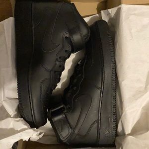 Air Force 1 mid ‘07